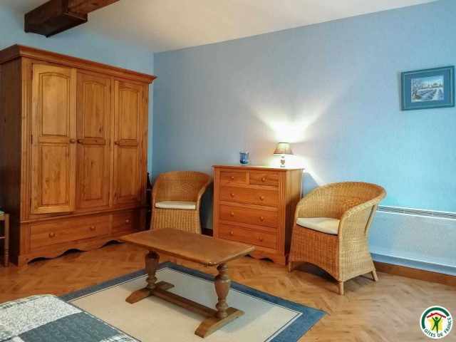 31G100509-a63ca1c21b7b484cb1e5e92d19fd0694