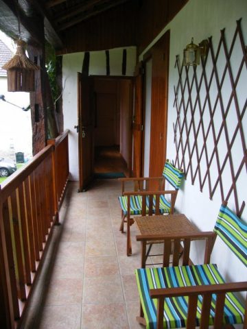 31G100509-ac69cba0f4624f66880729e137da985d