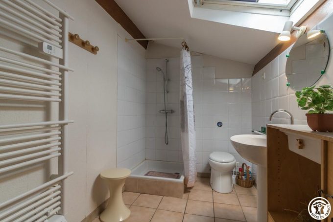 31G100513-08442a6962944e678596c200b9b7da8e