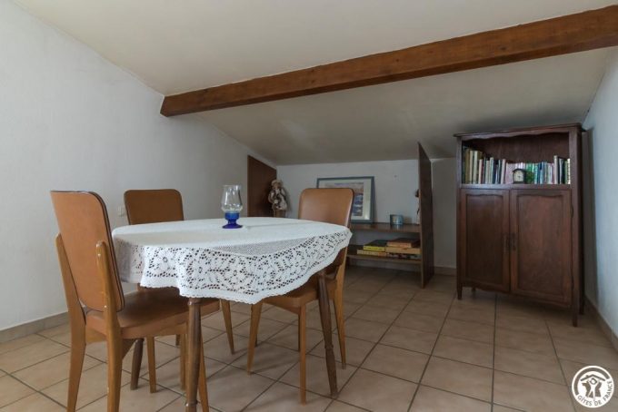 31G100513-1f54f8c755054056960343ac9dfdca9b