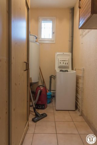 31G100513-20a7a7be32e94212ad37757c121dd84e