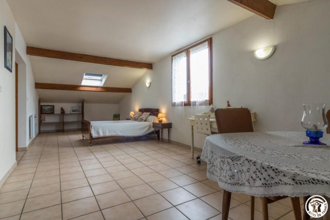 31G100513-2cc71aa06e29472a9f72c9628138fd82