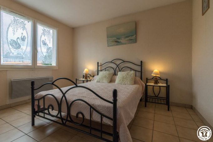 31G100513-565b800e60d64db28fd7b278273571ed