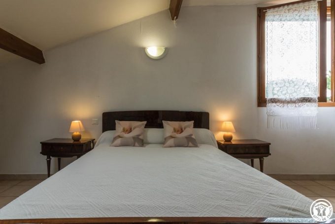 31G100513-bb5711397d564233b047dac1e30e5d9b