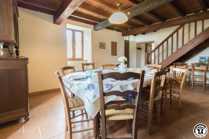 31G100545-9eace03d339742e28e5608d0b5de3a95