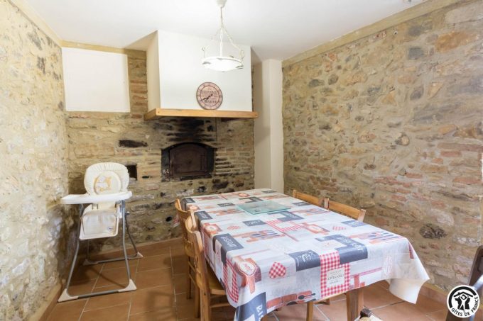 31G100545-a34d2f5b90cc42ff80ac62b7795c5029