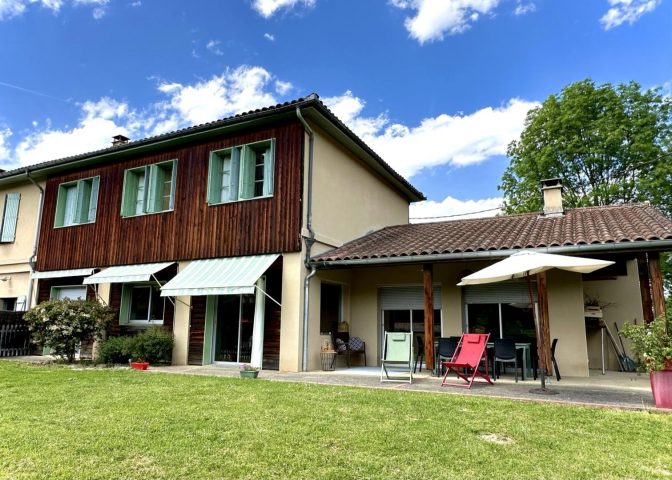 31G100587-66c9d44fa1234ec0873f6c22bc8e23da