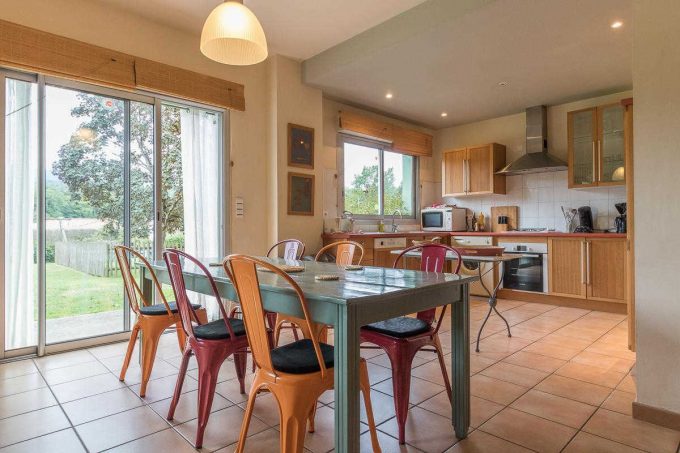 31G100587-6c9a445f62894e0ba26c1927d96423b1