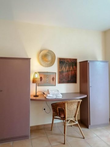 31G100587-761fd79c130b4121ab25983a2305bf4f