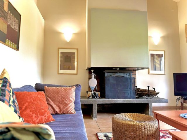 31G100587-d3e0383859724c5980ae9a9920c3b127