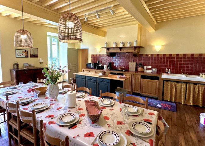 31G100588-592dad16845e47bda7c9fc2eb71686db