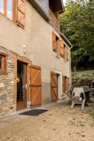 31G100592-ac567488f99b4842b5ff7eb02ef75f49