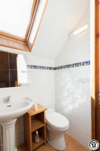 31G100612-487b0a2b02f2471abdfd95f07589f2ae