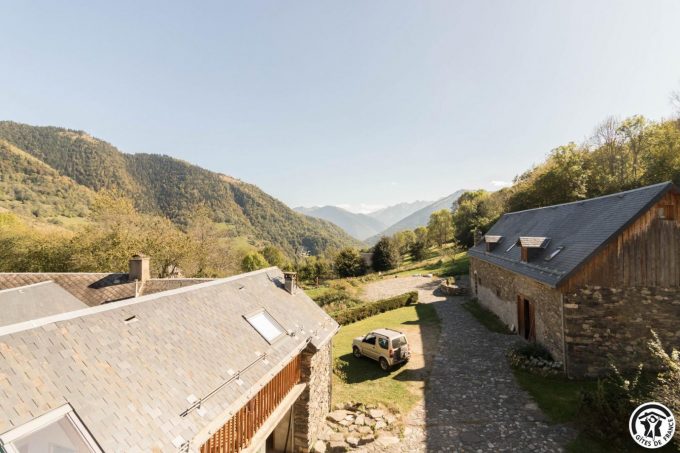 31G100612-a85af353fafc409c96d11c0fb63d85c2