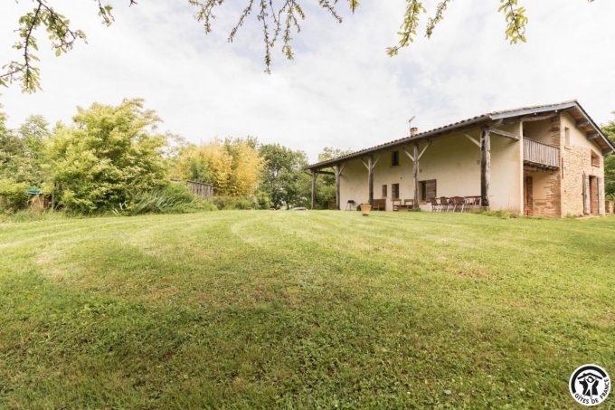 31G100621-a63e0d6f174c47bfb39cda7e4c908d77