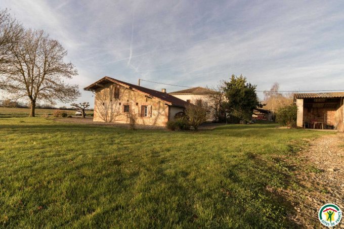 31G100642-2f025aac2989483ebc6e090f873ec340