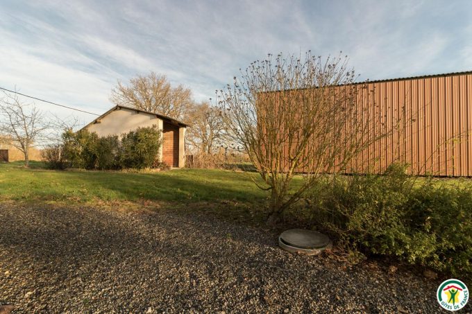 31G100642-ab5f652a48f54d9496b024631bd2f6f6