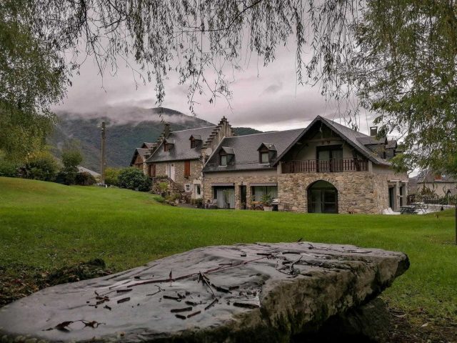 31G100655-292695b7d9ad4380a63b4f083144144c