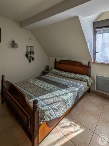 31G100655-413b5a00f30b49fead256313fdb19a25