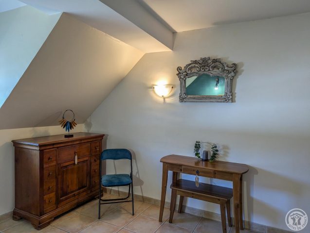 31G100655-6581bccbd80b48d6bb435ecc797bed27