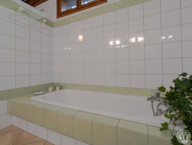 31G100656-161d2a696f6640b9b66ff0b01d02e065