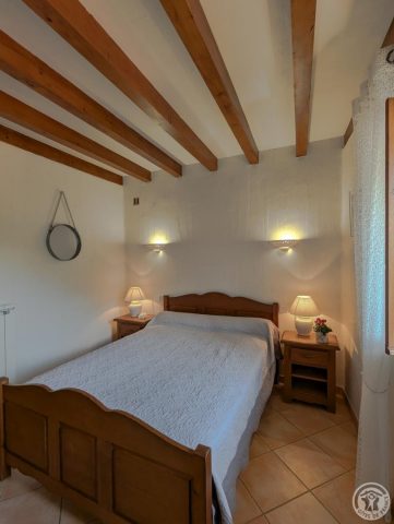 31G100656-829321c272664ae3b0419c74e8901af4