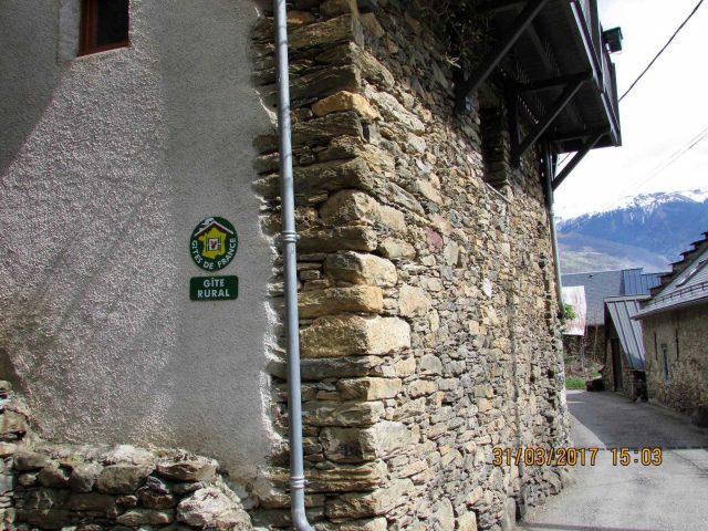 31G100666-9fa552a8e6eb4cee934a91523fe457ec