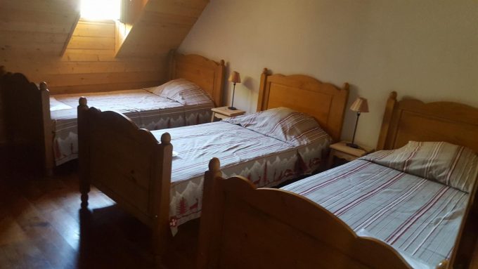 31G100712-07d8e9bce9734d1da90ffef428c801a7