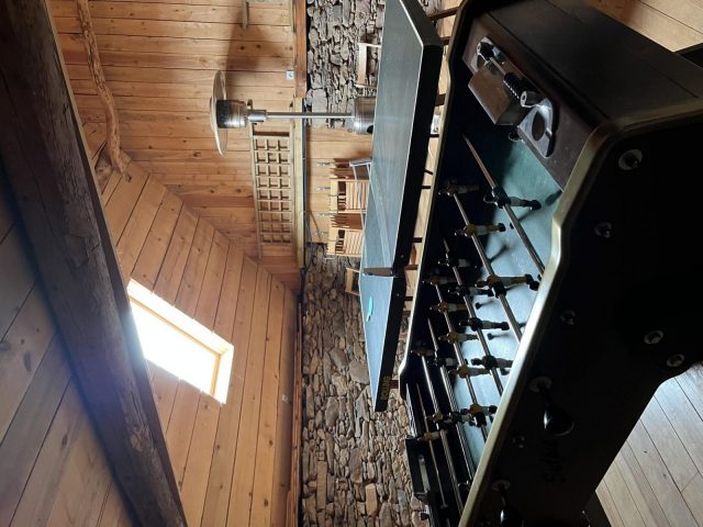 31G100712-4782c4d0c7bd42cb8102a56031495ed5