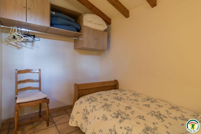 31G100732-092fac03c477438e9551e47a52b89dd4