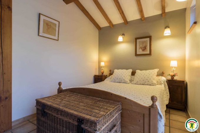 31G100732-4d5650f98d8648e5b2a8e3847605ac79