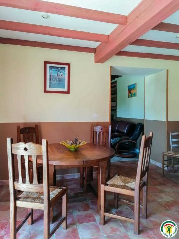 31G100764-da99387588864da69c13fb50054f0088