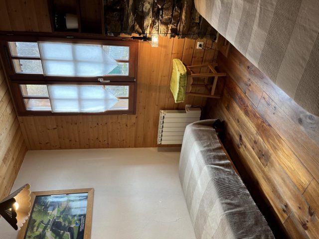 31G100772-216943dd2da34d7fa3c93255b3b37651