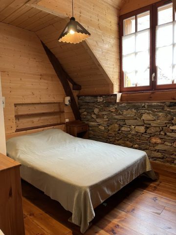 31G100772-cb4fc58c0a4345be884600c4b1c4dead