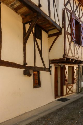 31G100853-6f773e9d71f549b2ab02aea52d448bdf