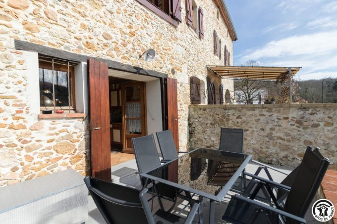 31G100853-d0db4dcb31514ed9b34ce95df9899841