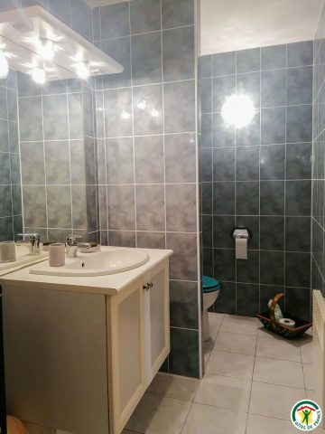 31G100886-a6c493dd88bb4168b9c845cf1bbc3697