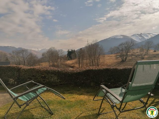 31G100886-b93e9bd413604e9f86dfe957e49ac221