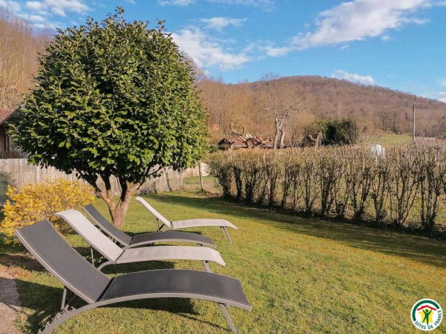 31G100895-0301f28a0c98486ca1635c87031ea9f7