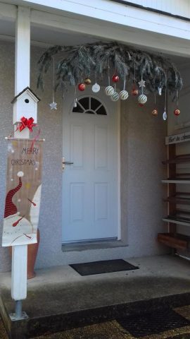 31G100895-f3db78f183bc4f8faf1478345ee6f956