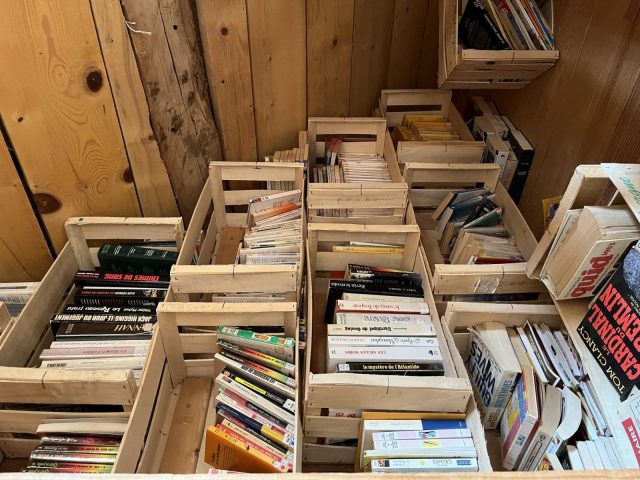 31G100906-0f936d9738bf486aaddaf4be4b42aba4