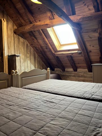 31G100906-5500833665c84301b39e22b9b460b66a