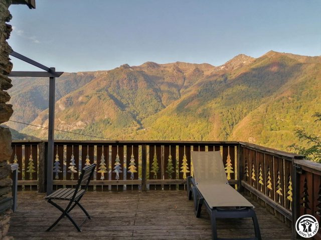 31G100906-f8522372eb01445991ad55370bee6a23