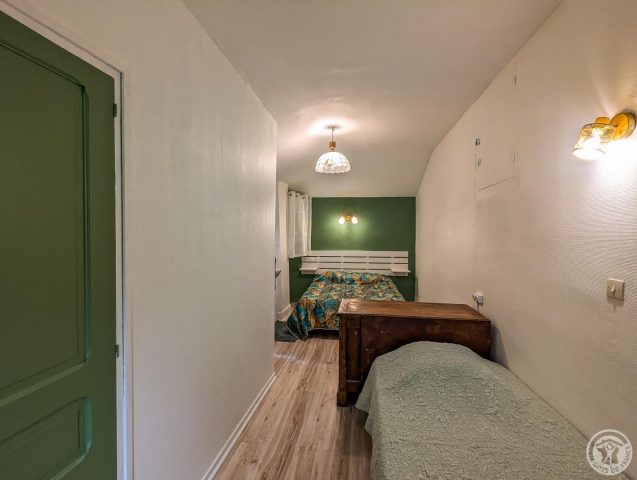 31G100934-1e2a99e6e7e54c228255a5fa4a0df84d