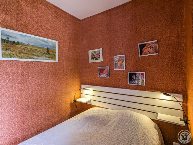 31G100934-262e164fb9414ecf942b37dbee606cb2