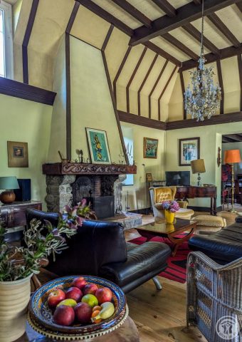 31G100934-fb0bc92f98ee4a7db8d06867326e04b0