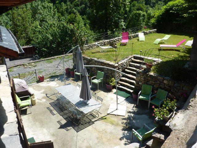 31G100982-05a044aec0d24663b166d492c6dcbf81