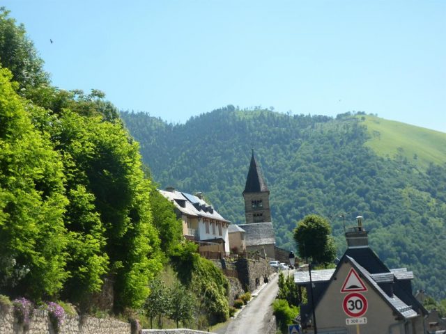 31G100982-140f6a2364df4ed7b989b088eb789c87