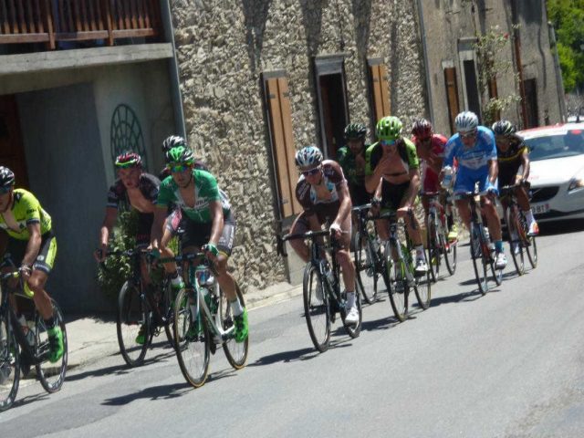 31G100982-195423e55678459d88f6018cea538892