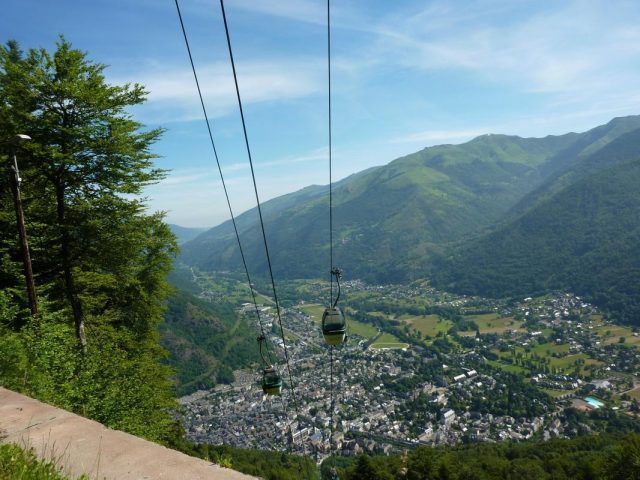 31G100982-38127d0fdd7246a7a9efc17cfbfe81ba